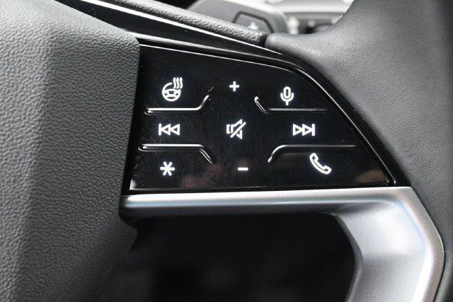 Used 2025 Audi Q5 Premium AWD/4WD image 17