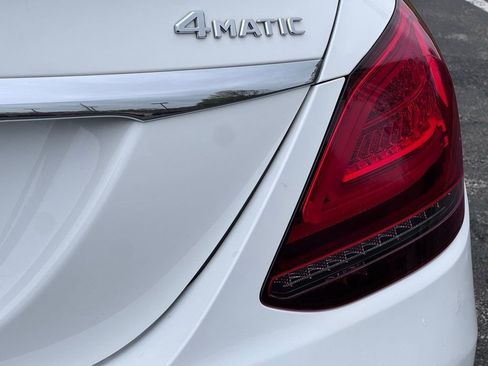 Used 2020 Mercedes-Benz C 300 4MATIC Sedan image 12