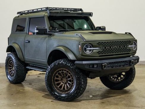 Used 2022 Ford Bronco Wildtrak image 4