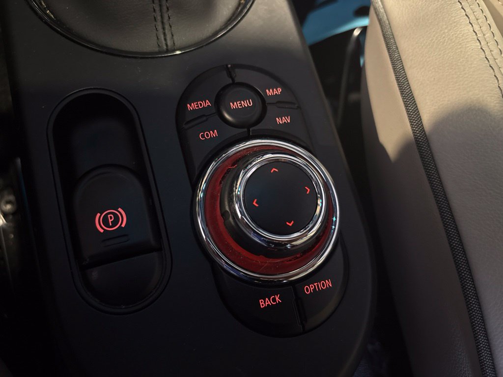 Used 2023 MINI Cooper SE FWD image 19