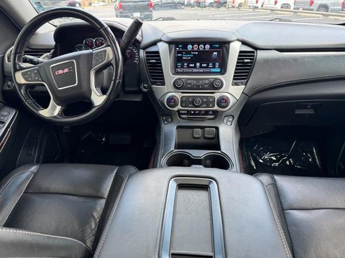 Used 2019 GMC Yukon SLT AWD/4WD image 13