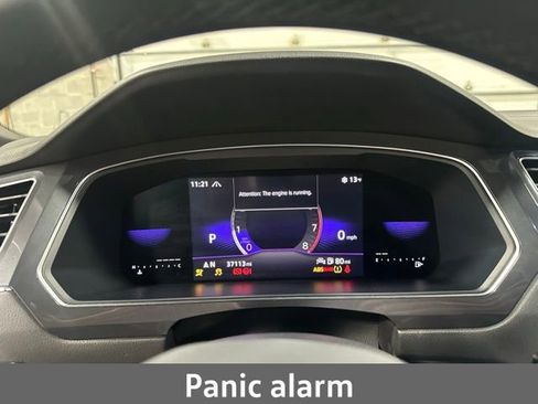 Certified 2023 Volkswagen Tiguan SE R-Line image 19