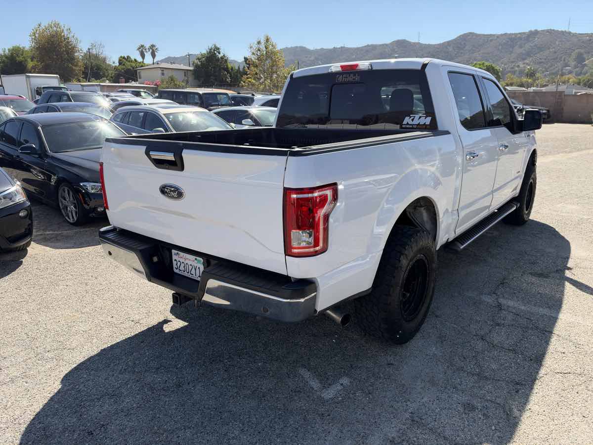 Used 2015 Ford F150 XLT w/ Equipment Group 302A Luxury RWD image 9