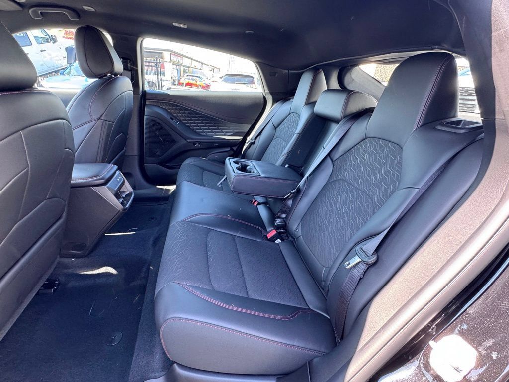New 2026 Dodge Charger R/T w/ Driver Convenience Group AWD/4WD image 15