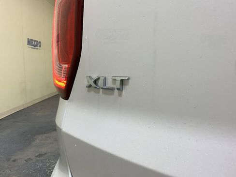 Certified 2017 Ford Explorer XLT w/ Equipment Group 202A image 19