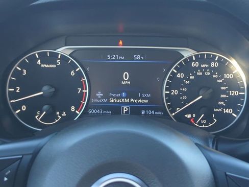 Used 2024 Nissan Altima 2.5 SV image 16