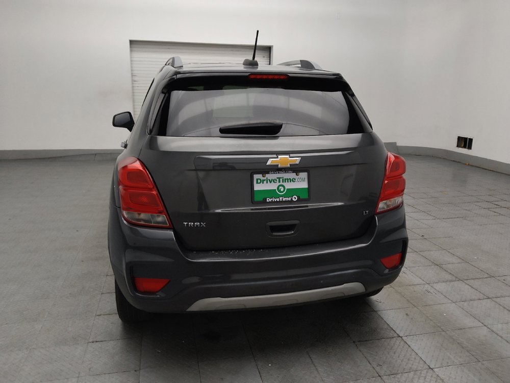 Used 2018 Chevrolet Trax LT w/ LT Convenience Package FWD image 6