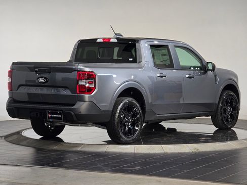 New 2025 Ford Maverick Lariat w/ Black Appearance Package image 6