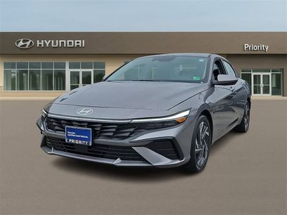 Certified 2024 Hyundai Elantra SEL w/ Convenience Package