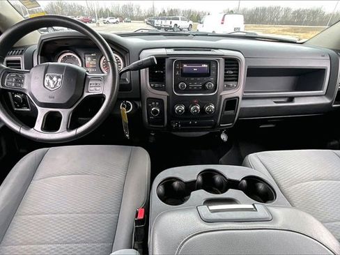 Used 2018 RAM 3500 Tradesman w/ Chrome Appearance Group image 8