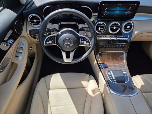 Used 2022 Mercedes-Benz GLC 300 image 14