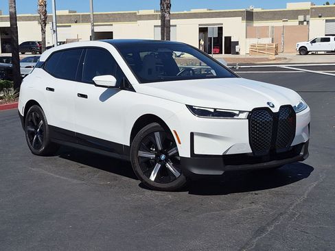 Certified 2025 BMW iX xDrive50 AWD/4WD image 2