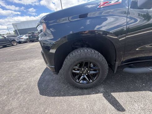 Used 2021 Chevrolet Silverado 1500 LT Trail Boss w/ Convenience Package II AWD/4WD image 10