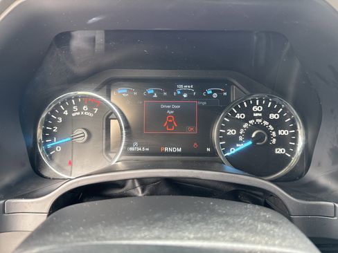 Used 2019 Ford F150 Lariat image 15