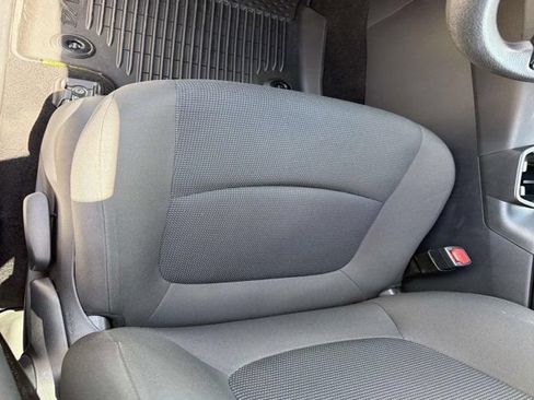 Certified 2025 Toyota RAV4 LE AWD/4WD image 9
