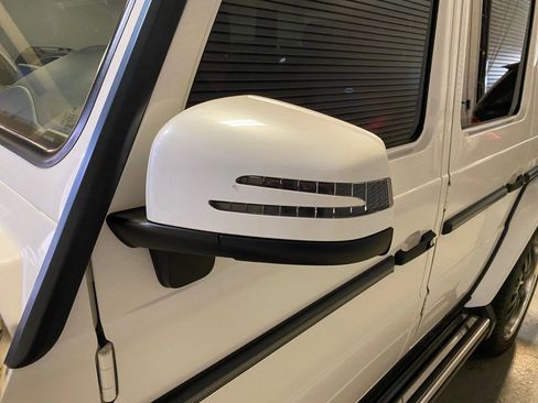 Used 2016 Mercedes-Benz G 550 image 10