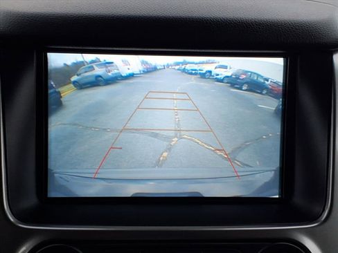 Certified 2018 Chevrolet Tahoe LT image 13