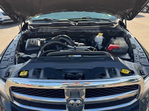 Used 2018 RAM 1500 Classic SLT AWD/4WD image 22