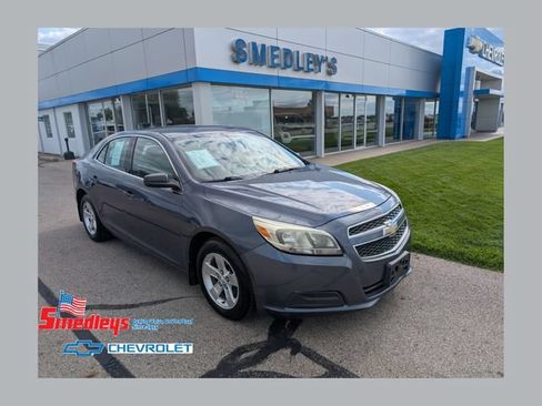 Used 2013 Chevrolet Malibu LS FWD image 1