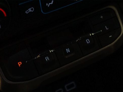 Used 2020 GMC Acadia AT4 image 21