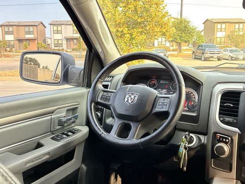 Used 2018 RAM 1500 Lone Star RWD image 23