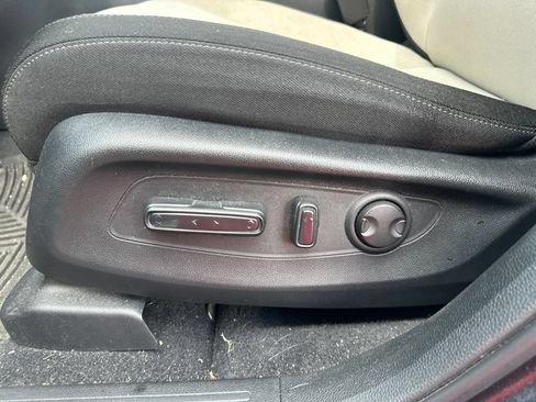 Used 2023 Honda CR-V EX image 18