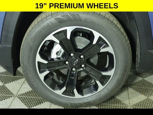 New 2026 Chevrolet Equinox LT w/ Safety and Technology Package AWD/4WD image 10