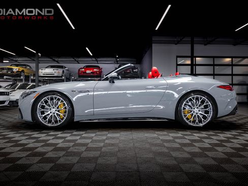 Used 2023 Mercedes-Benz SL 63 AMG 4MATIC image 13