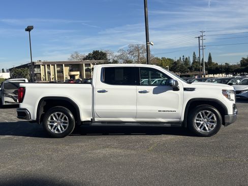 Used 2020 GMC Sierra 1500 SLT w/ SLT Premium Plus Package image 2