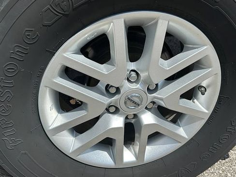 Used 2018 Nissan Frontier SV AWD/4WD image 30