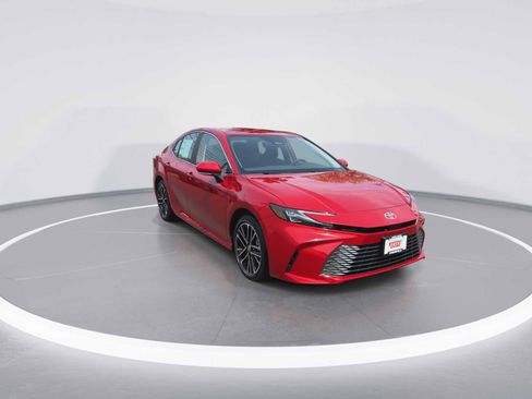 New 2026 Toyota Camry XLE FWD image 2