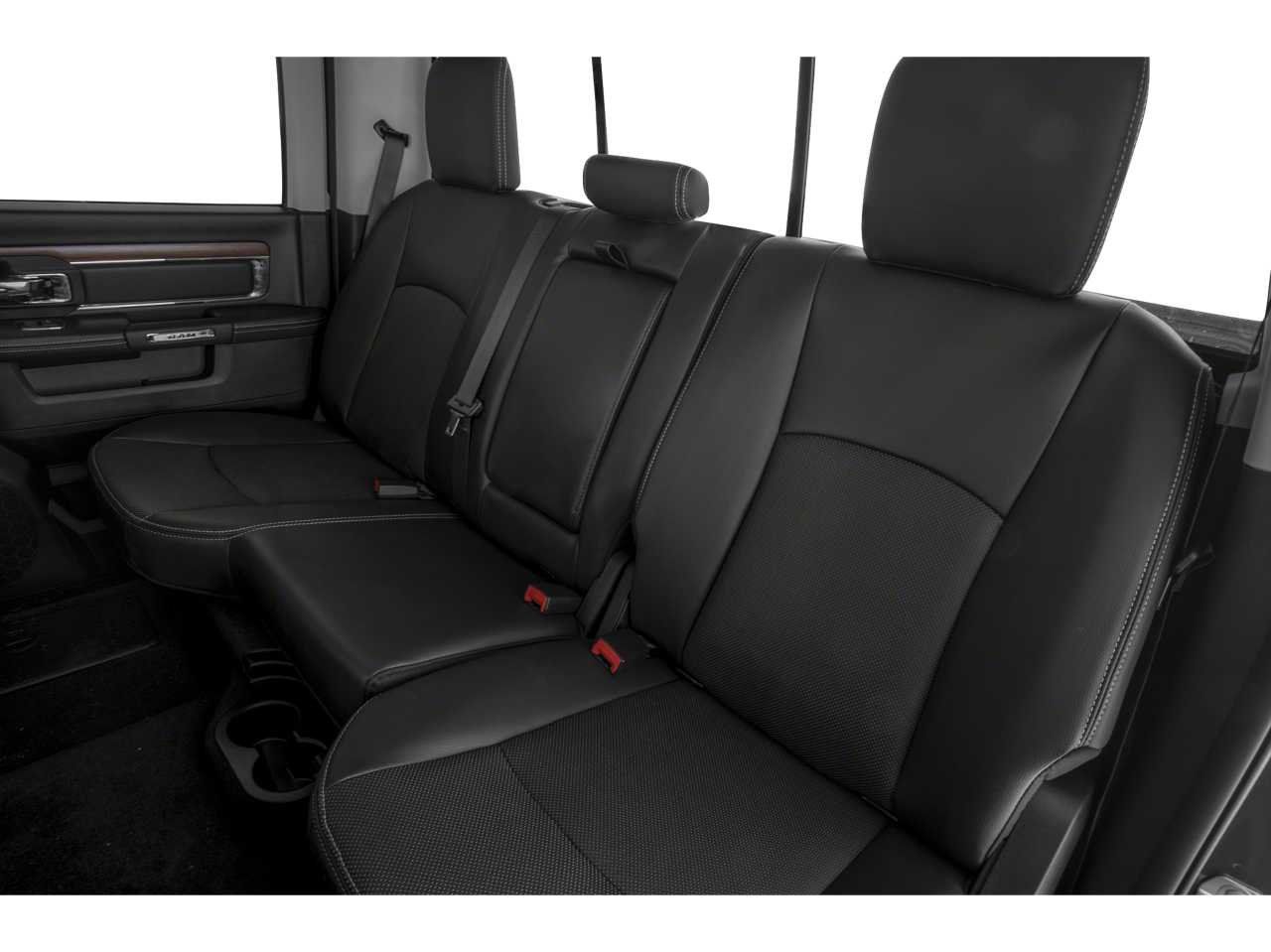 Used 2015 RAM 1500 Laramie AWD/4WD image 9