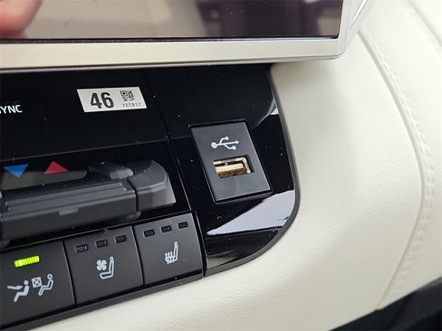 New 2025 Toyota Tundra Capstone image 16