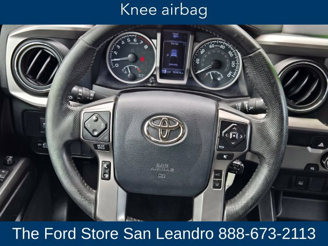 Used 2020 Toyota Tacoma SR5 RWD image 18