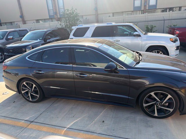 Used 2021 Hyundai Sonata SEL Plus w/ Tech Package FWD image 4