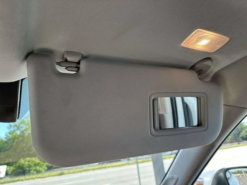 Used 2024 Toyota Grand Highlander AWD image 43