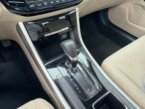 Used 2016 Honda Accord EX image 25