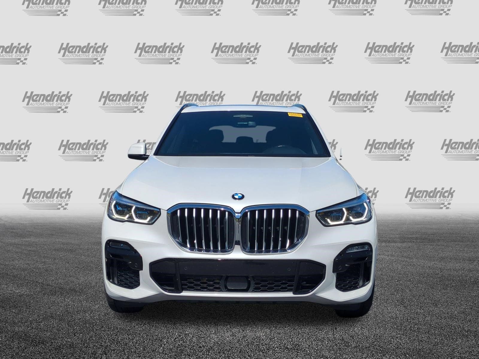 Used 2019 BMW X5 xDrive40i w/ M Sport Package AWD/4WD image 3