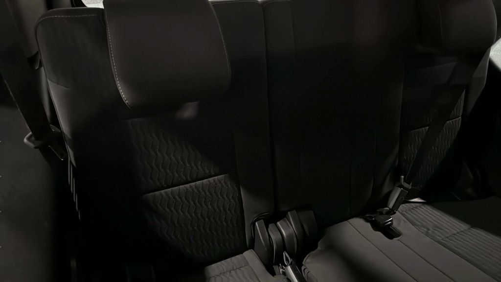 Used 2020 GMC Yukon SLE AWD/4WD image 15