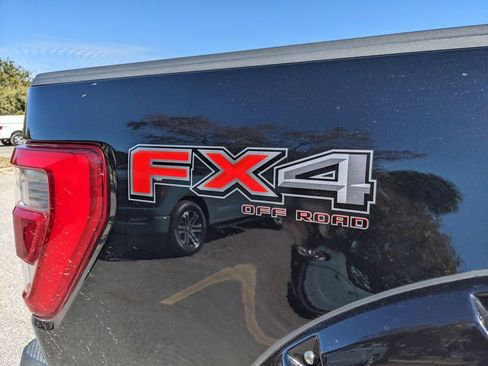 Used 2022 Ford F150 Lariat image 13