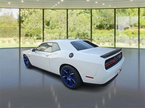 Used 2019 Dodge Challenger R/T Scat Pack image 7