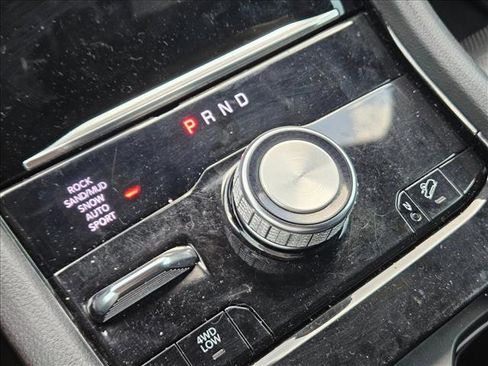 Used 2021 Jeep Grand Cherokee L Overland w/ Advanced Protech Group III image 13