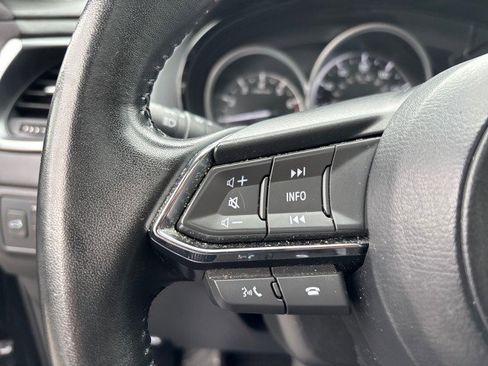 Used 2023 MAZDA CX-9 Touring image 18