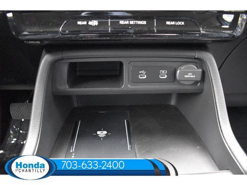 New 2026 Honda Pilot Touring image 17