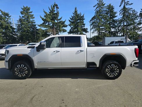 Used 2024 GMC Sierra 3500 Denali Ultimate image 39