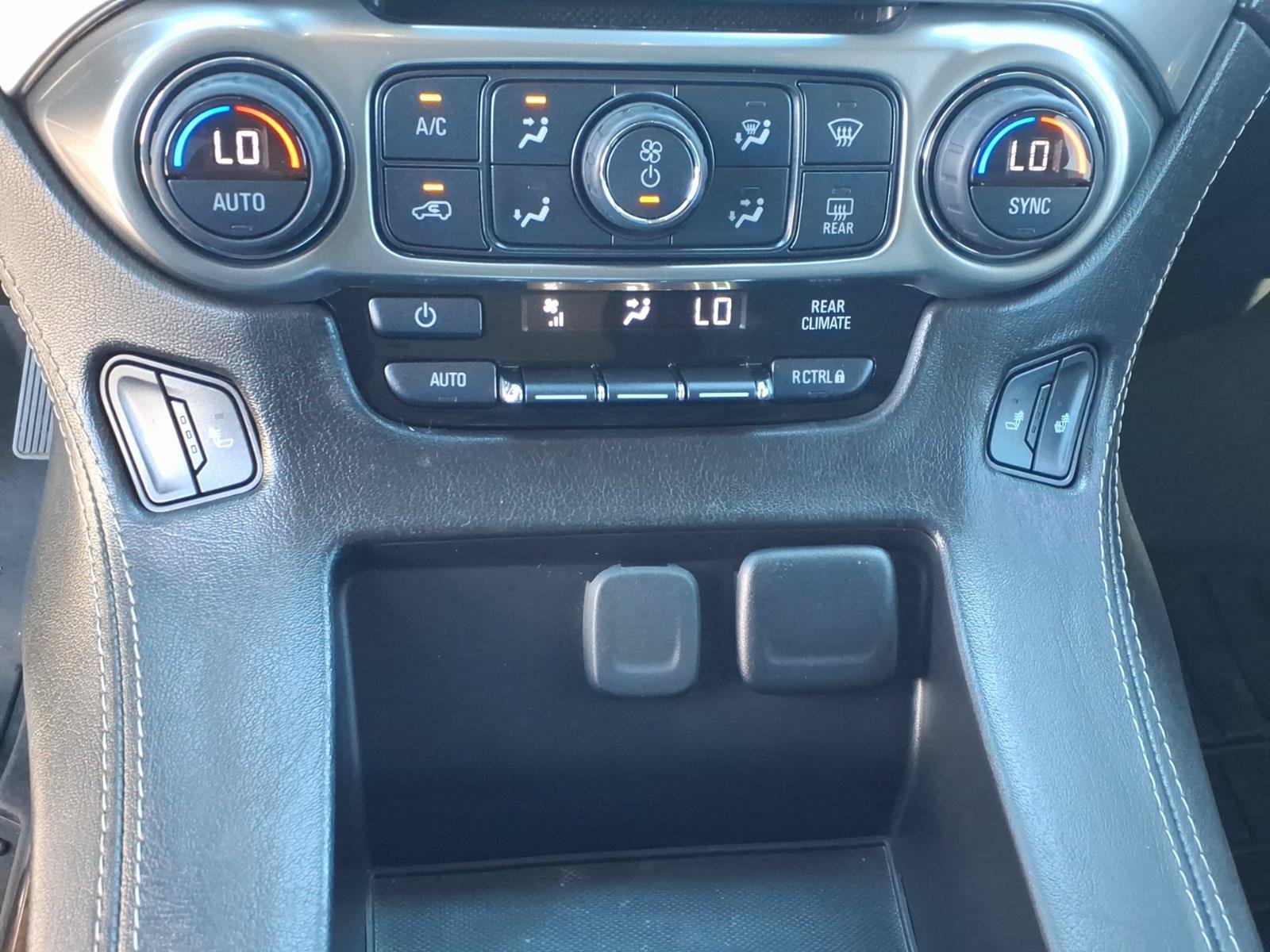 Used 2019 Chevrolet Suburban LT RWD image 23