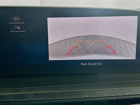 Used 2024 Cadillac XT4 Premium Luxury image 23