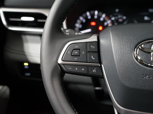 New 2026 Toyota Highlander XLE AWD/4WD image 15