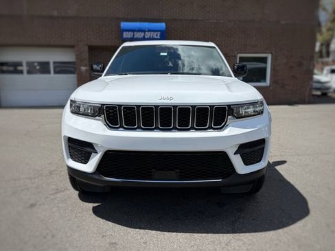 New 2026 Jeep Grand Cherokee Laredo X AWD/4WD image 2