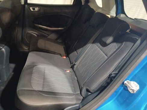 Used 2019 Ford EcoSport SE image 24
